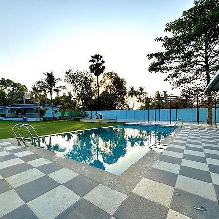 Deep Bhavani Resort Karjat Exterior foto
