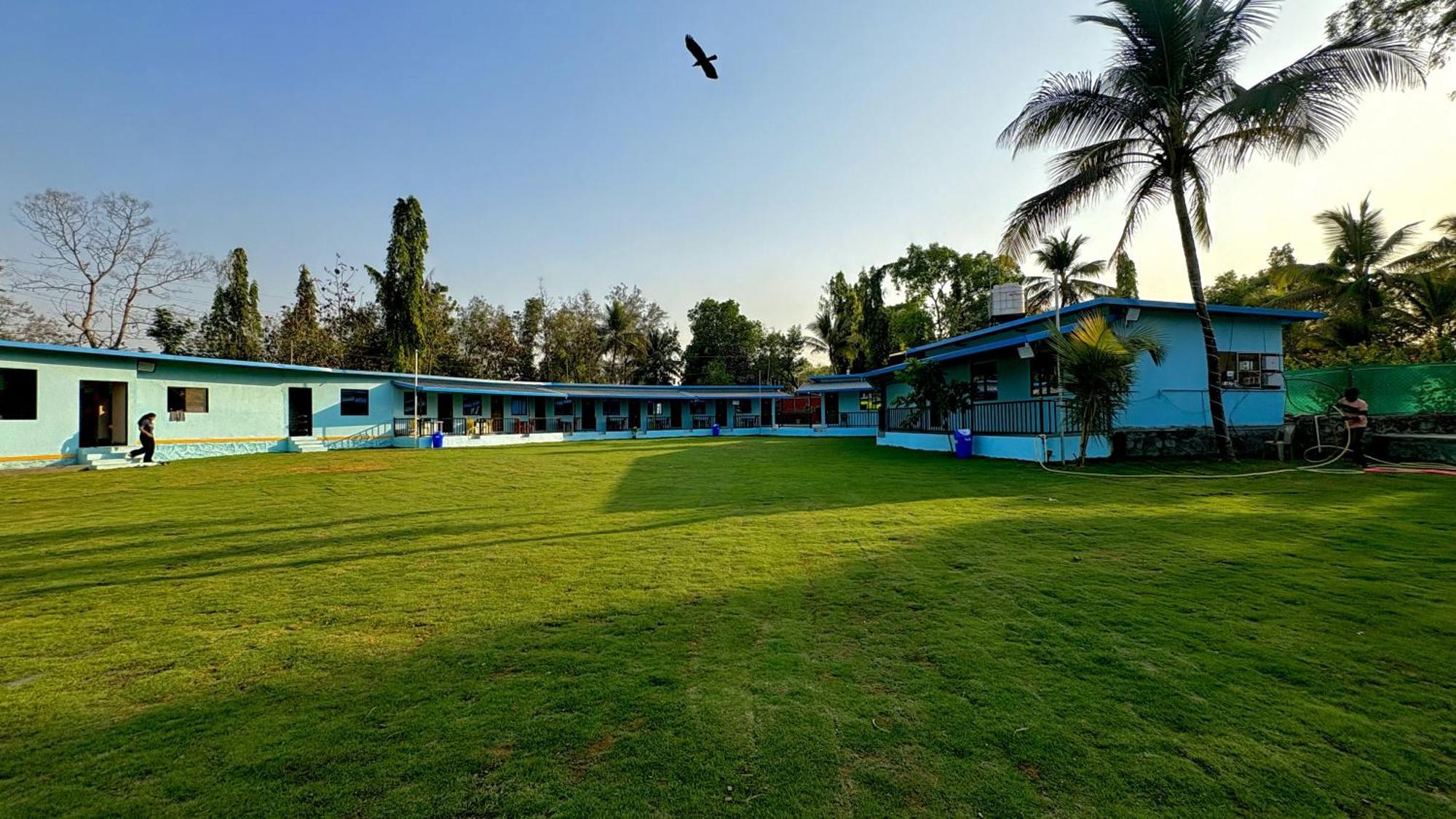 Deep Bhavani Resort Karjat Exterior foto