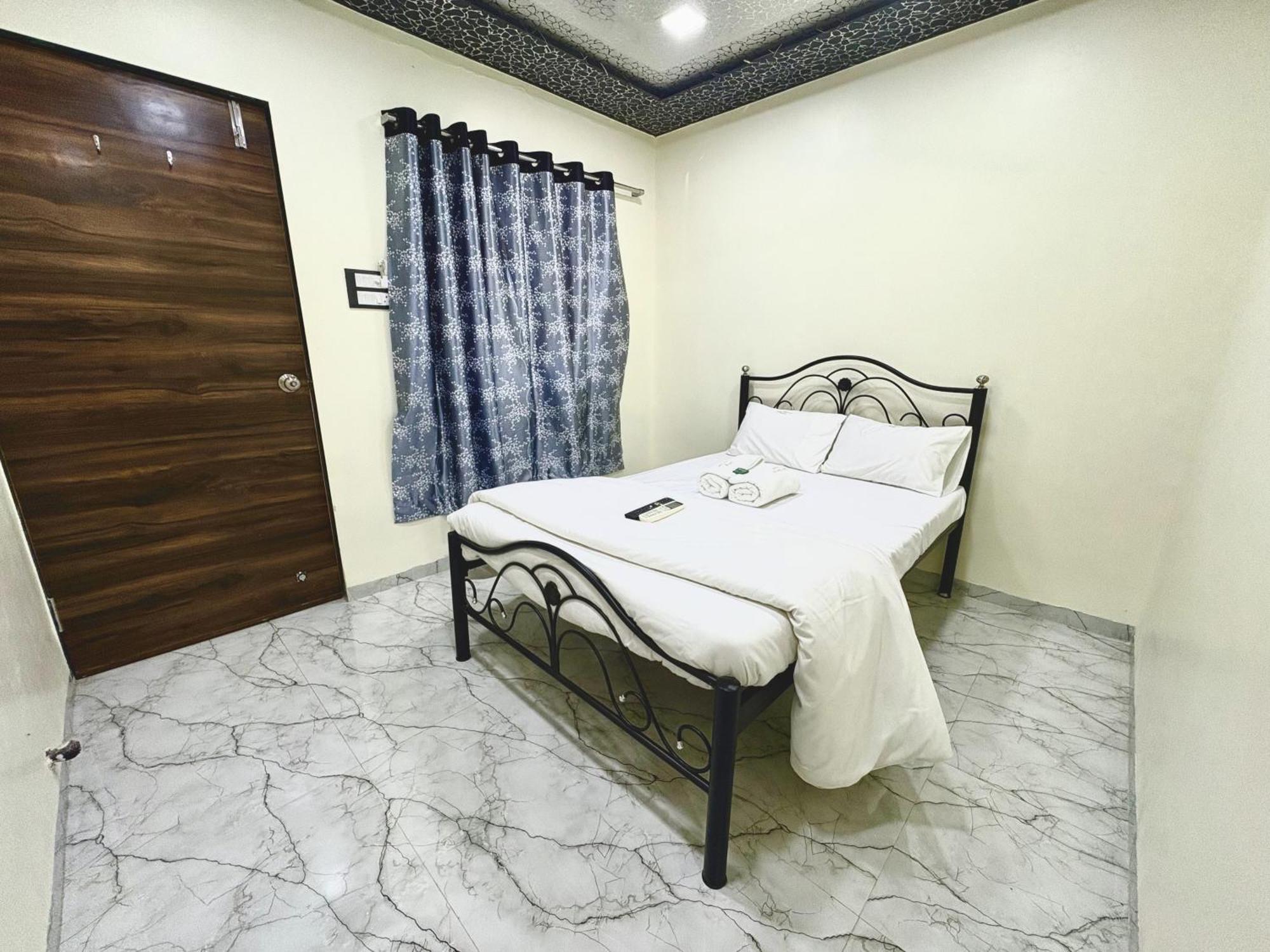 Deep Bhavani Resort Karjat Exterior foto
