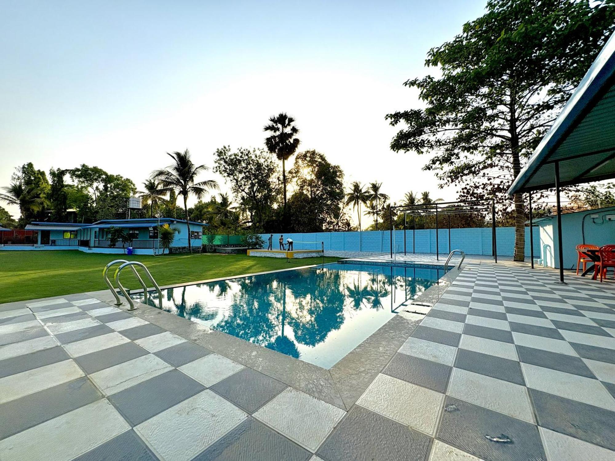 Deep Bhavani Resort Karjat Exterior foto